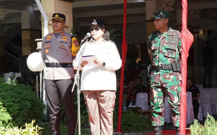 Pj Wali Kota Kediri Pimpin Apel Gelar Pasukan Operasi Mantap Praja Semeru 2024 Pj Wali Kota Kediri Pimpin Apel Gelar Pasukan Operasi Mantap Praja Semeru 2024