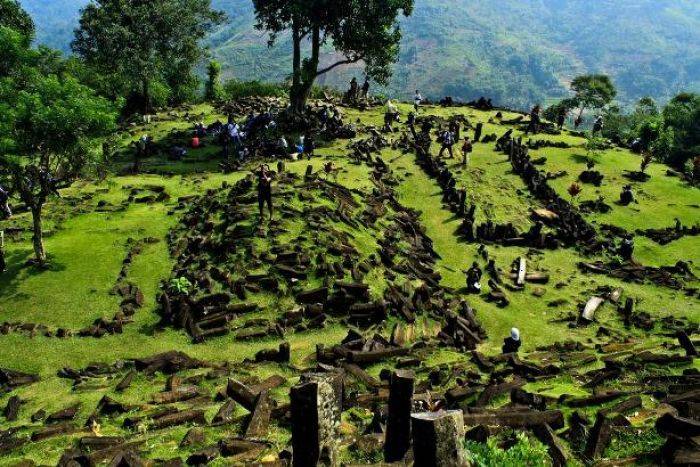Pemkab Bondowoso Abaikan Benda Cagar Budaya Pemkab Bondowoso Abaikan Benda Cagar Budaya