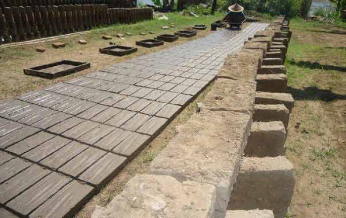 Musim Kemarau, Pengrajin Batu Bata di Bojonegoro Genjot Produksi Musim Kemarau, Pengrajin Batu Bata di Bojonegoro Genjot Produksi