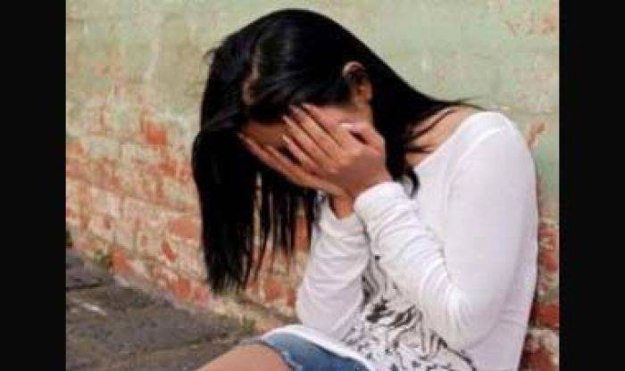 Pemerkosaan di Desa Masangan Sidoarjo: Siswi SMP Digagahi 13 ABG, 9 Pelaku masih Anak-anak Pemerkosaan di Desa Masangan Sidoarjo: Siswi SMP Digagahi 13 ABG, 9 Pelaku masih Anak-anak