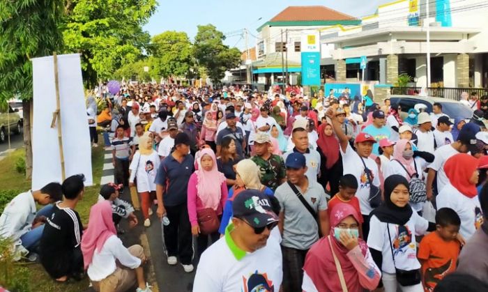 Ribuan Warga Jember, Ramaikan Jalan Sehat HUT Gerindra ke-12 