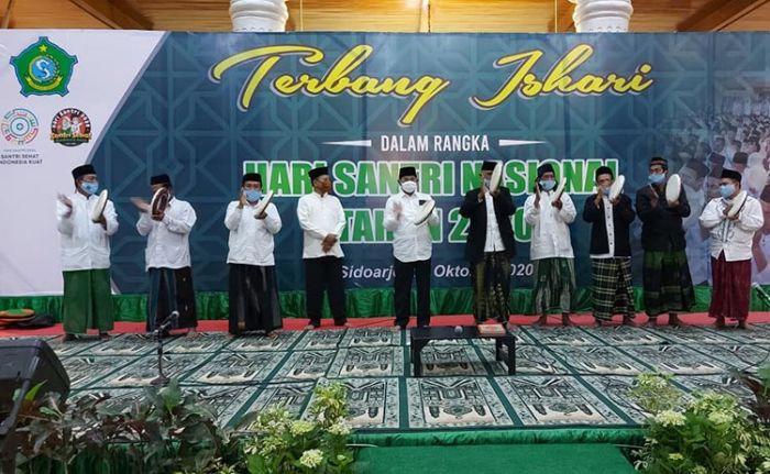 Peringati Hari Santri Nasional, Pj. Bupati Bersama Jemaah Ishari Doakan Sidoarjo Segera Zona Kuning