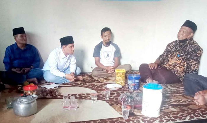 Turut Berduka, Wakil Bupati Mojokerto Kunjungi Rumah Korban Kecelakaan Tangki di Pacet Turut Berduka, Wakil Bupati Mojokerto Kunjungi Rumah Korban Kecelakaan Tangki di Pacet