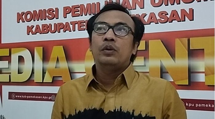 2 Bacaleg Mantan Napi di Pamekasan, KPU: Satu Penuhi Syarat, Satu Digantikan Calon Lain 2 Bacaleg Mantan Napi di Pamekasan, KPU: Satu Penuhi Syarat, Satu Digantikan Calon Lain