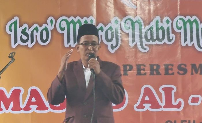 Peresmiannya Dihadiri Bupati, Masjid Al Murabbi Diharapkan Bisa Cegah Anak Kecanduan Game Online Peresmiannya Dihadiri Bupati, Masjid Al Murabbi Diharapkan Bisa Cegah Anak Kecanduan Game Online