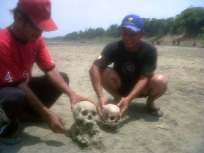 Warga Ngablak Bojonegoro Temukan Dua Tengkorak Kepala Manusia