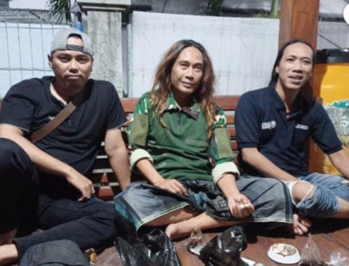 Pendukung Kotak Kosong Gugat Hasil Pilkada Gresik 2024 ke MK Pendukung Kotak Kosong Gugat Hasil Pilkada Gresik 2024 ke MK