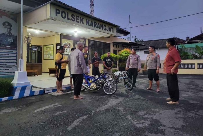 Polsek Karangjati Amankan Tiga Pemuda Asal Madiun yang Diduga Hendak Lakukan Balap Liar di Ngawi Polsek Karangjati Amankan Tiga Pemuda Asal Madiun yang Diduga Hendak Lakukan Balap Liar di Ngawi