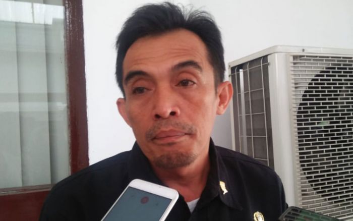 Pernah Kontak Erat dengan Balita Berstatus PDP, 4 Orang di Kota Blitar Jalani Isolasi Pernah Kontak Erat dengan Balita Berstatus PDP, 4 Orang di Kota Blitar Jalani Isolasi