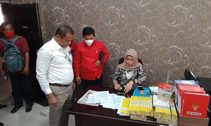 Mantan Calon Wali Kota Probolinggo Datangi Polres, Ada Apa? Mantan Calon Wali Kota Probolinggo Datangi Polres, Ada Apa?