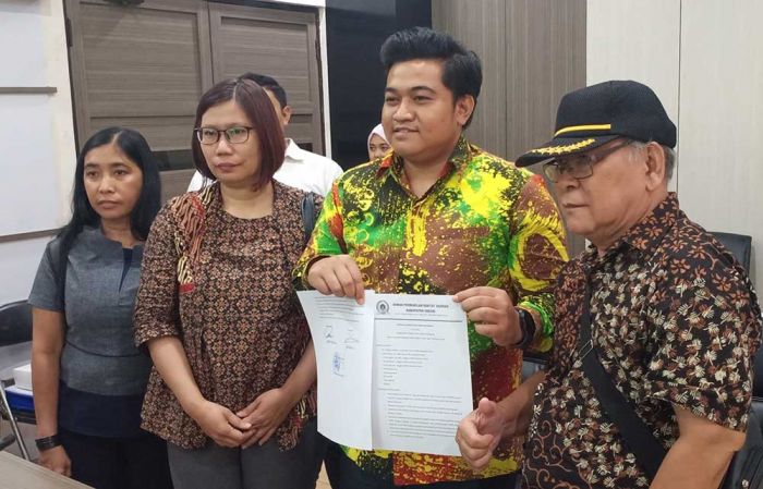 Dimediasi DPRD Gresik, Tuntutan Penghuni Icon Apartemen Disetujui Pengembang Dimediasi DPRD Gresik, Tuntutan Penghuni Icon Apartemen Disetujui Pengembang