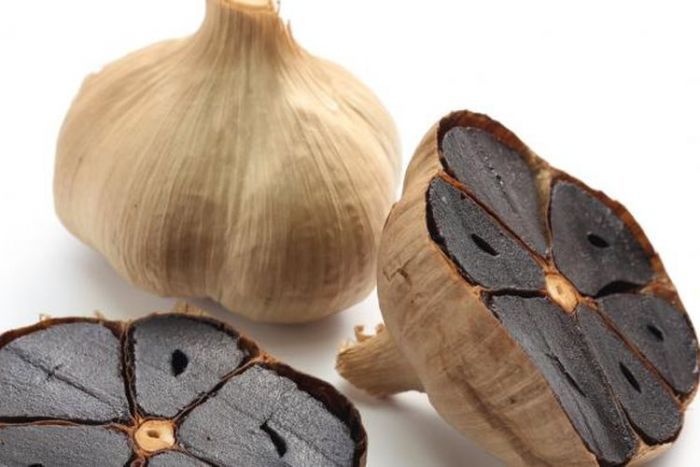 Manfaat Bawang Hitam untuk Kesehatan Tubuh Manfaat Bawang Hitam untuk Kesehatan Tubuh