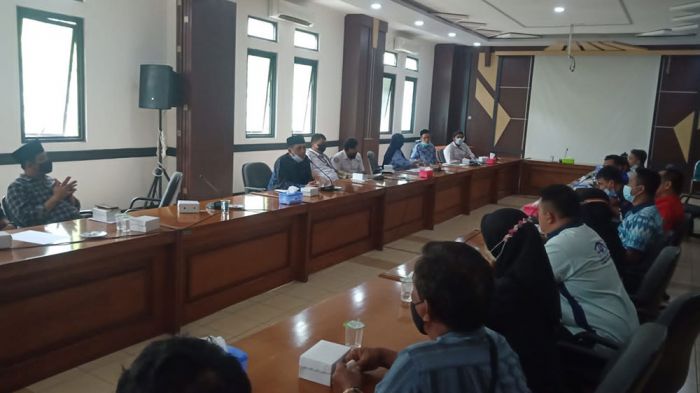 Komisi IV DPRD Kabupaten Pasuruan Gelar Audiensi Bersama FSPMI