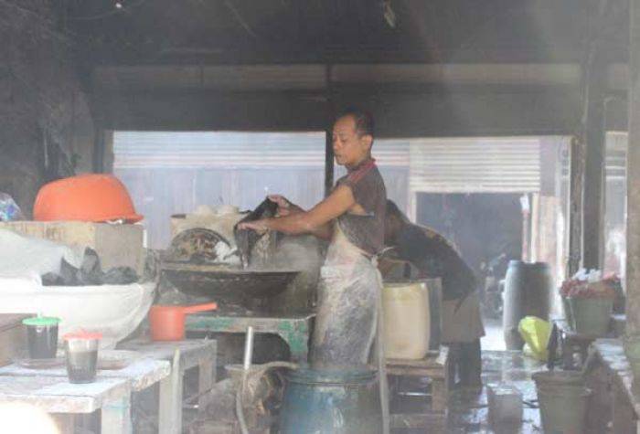 Tak Terpengaruh Naiknya Harga Daging, Penggilingan Daging Sapi di Sidoarjo Stabil Tak Terpengaruh Naiknya Harga Daging, Penggilingan Daging Sapi di Sidoarjo Stabil