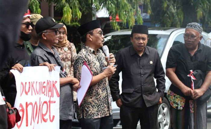 Ketua DPRD Trenggalek Terima Aspirasi Aksi Damai soal Hak Angket