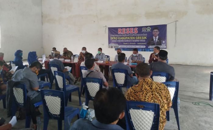 Dihadiri Ketua DPD PAN, Reses Didik Widodo Disambati Gedung Seni dan Budaya Dihadiri Ketua DPD PAN, Reses Didik Widodo Disambati Gedung Seni dan Budaya