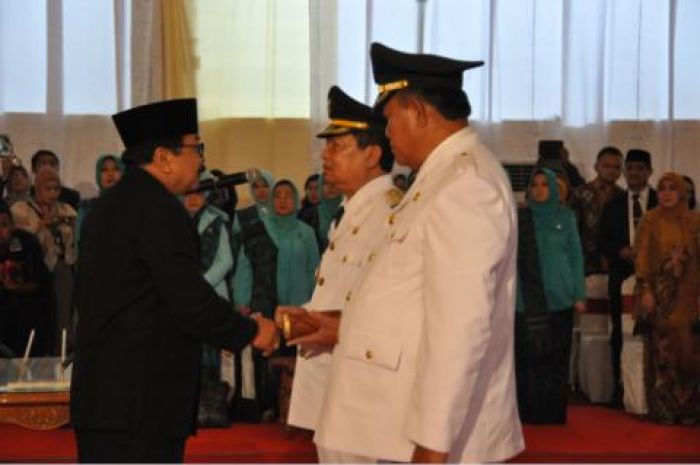 Dewan Torehkan Tinta Merah Pada Raport Akhir Mas Dewan Torehkan Tinta Merah Pada Raport Akhir Mas