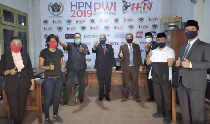 Kunjungi Posko Pengaduan Covid-19, Dewan Puji Langkah PWI Kunjungi Posko Pengaduan Covid-19, Dewan Puji Langkah PWI