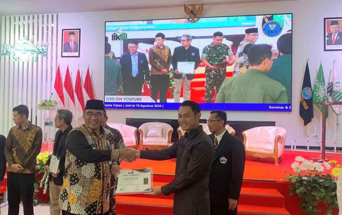 BNN Tuban Deklarasikan Kampus Bersinar di IIKNU BNN Tuban Deklarasikan Kampus Bersinar di IIKNU