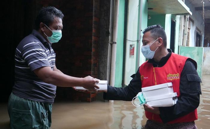 Indosat Kembali Operasikan Mobil Klinik Untuk Bantu Korban Bencana Alam Indosat Kembali Operasikan Mobil Klinik Untuk Bantu Korban Bencana Alam