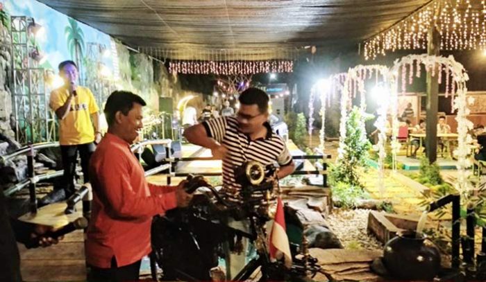 Raja Cafe Hadir Menambah Geliat Wisata di Pamekasan Raja Cafe Hadir Menambah Geliat Wisata di Pamekasan