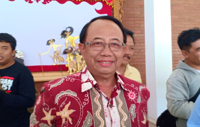 Terkait Surat Panggilan Pemeriksaan oleh KPK, Bupati Blitar Beri Klarifikasi Terkait Surat Panggilan Pemeriksaan oleh KPK, Bupati Blitar Beri Klarifikasi