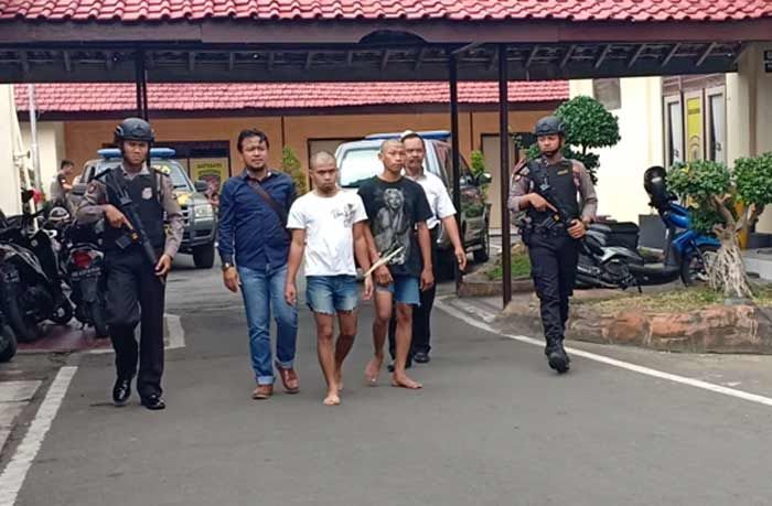 Bocah 11 Tahun di Blitar Digilir 8 Pria Dewasa Bocah 11 Tahun di Blitar Digilir 8 Pria Dewasa
