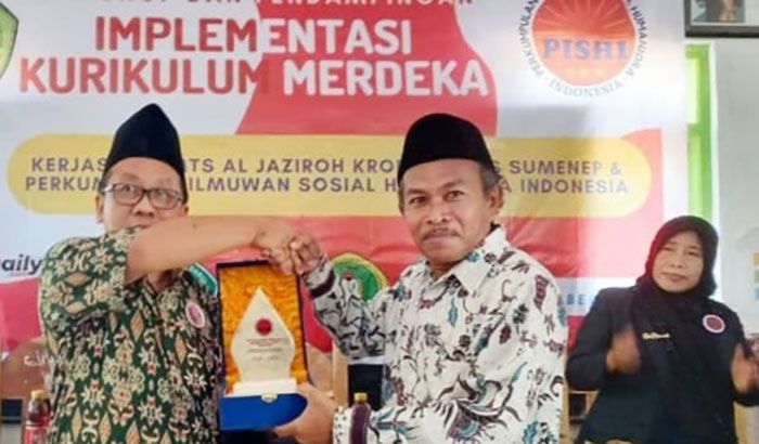 Humanity First Indonesia Dukung Program PKM PISHI di Pulau Raas Sumenep Humanity First Indonesia Dukung Program PKM PISHI di Pulau Raas Sumenep