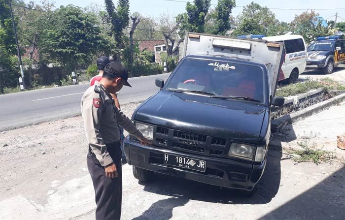 Pria Asal Kudus Meninggal Saat Nyetir, Mobilnya Nabrak Selokan di Widodaren Ngawi Pria Asal Kudus Meninggal Saat Nyetir, Mobilnya Nabrak Selokan di Widodaren Ngawi