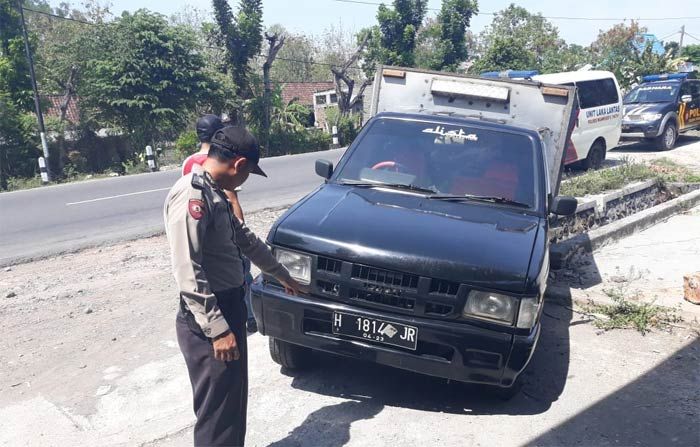 Pria Asal Kudus Meninggal Saat Nyetir, Mobilnya Nabrak Selokan di Widodaren Ngawi