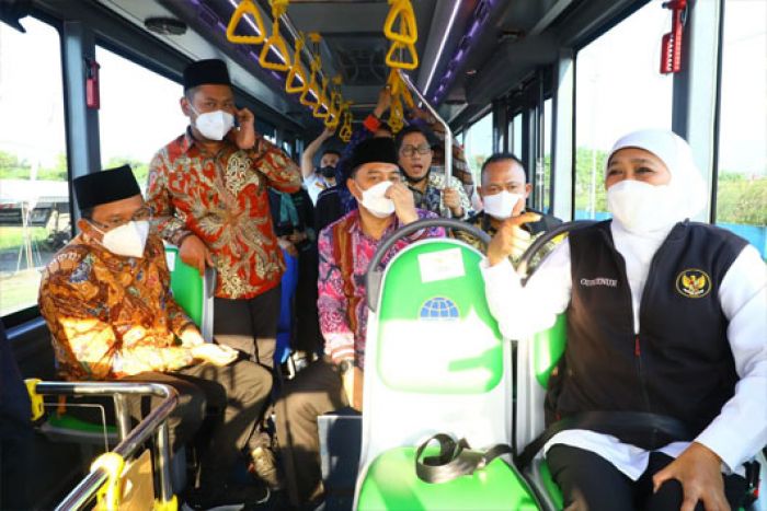 IKS Jatim 2022 Alami Kenaikan, Gubernur Khofifah: Alhamdulillah Konsisten Peningkatan Tiap Tahun IKS Jatim 2022 Alami Kenaikan, Gubernur Khofifah: Alhamdulillah Konsisten Peningkatan Tiap Tahun