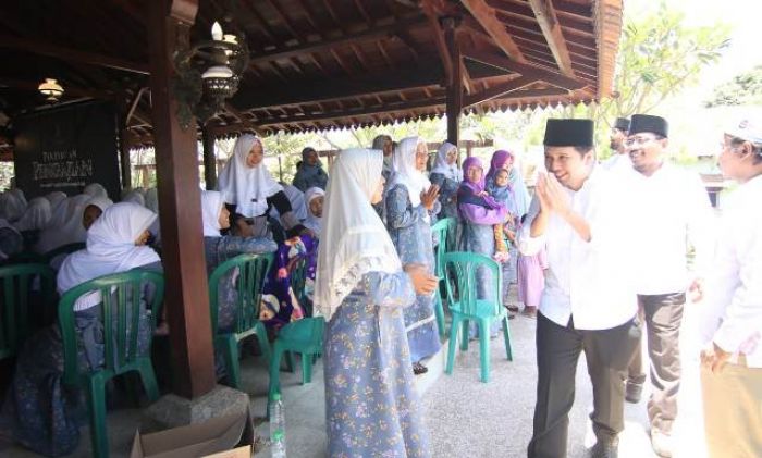 Emil Ajak Majelis Taklim Imadul Bilad Turut Jaga Ukhuwah Islamiyah Emil Ajak Majelis Taklim Imadul Bilad Turut Jaga Ukhuwah Islamiyah