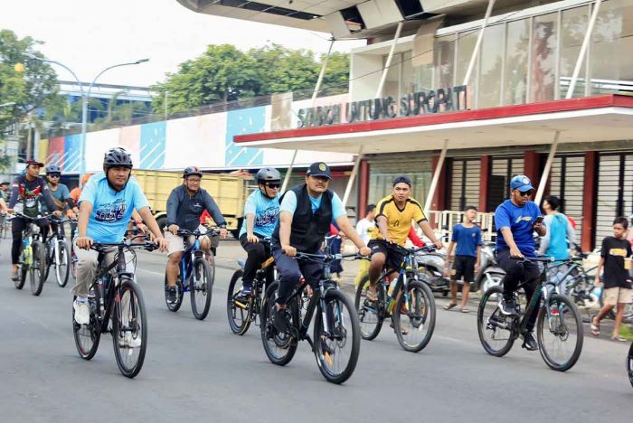 Gus Ipul Ajak Masyarakat di Kota Pasuruan Hidup Sehat dengan Bersepeda