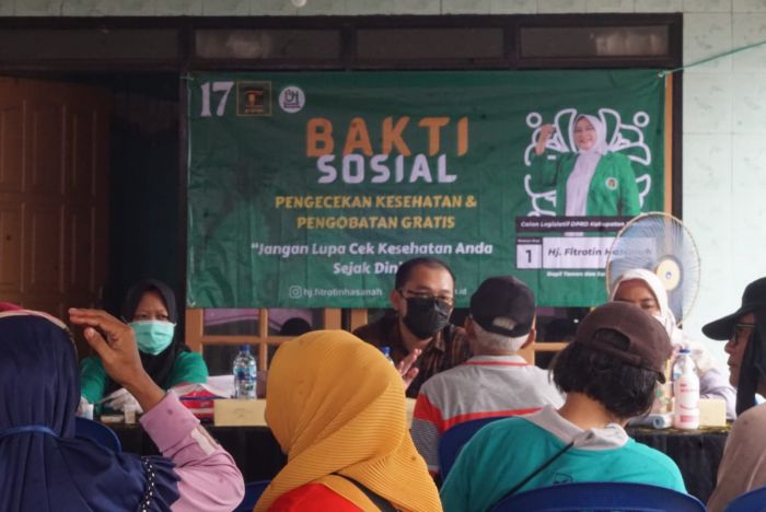 Putri ke-4 KH Hasyim Latief Sepanjang Gelar Baksos Layanan Kesehatan Gratis di Sidoarjo