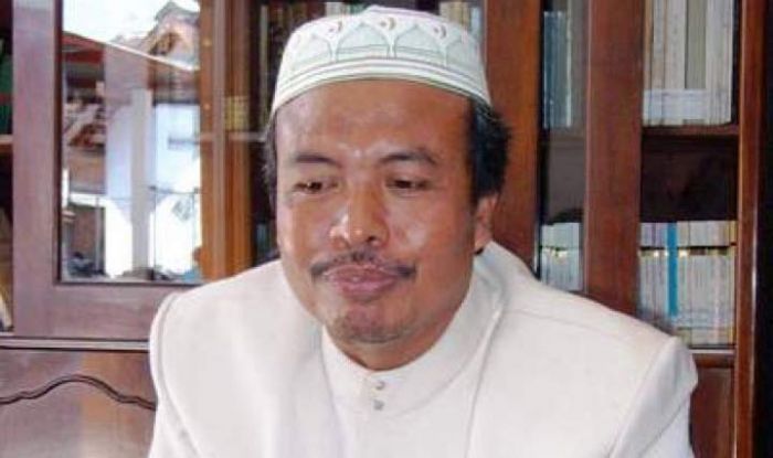 Mengeritik dengan Humor, Cerita Jenaka Gus Dur Dijegal Pak Harto dan Nikah Internet Mengeritik dengan Humor, Cerita Jenaka Gus Dur Dijegal Pak Harto dan Nikah Internet