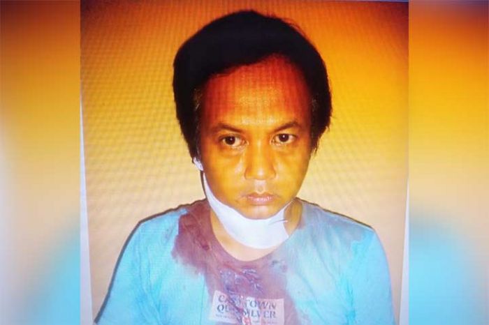 Pengakuan Korban Penusukan di Sidoarjo, Mata Ditutup, Lalu Ditikam di Bagian Leher Pengakuan Korban Penusukan di Sidoarjo, Mata Ditutup, Lalu Ditikam di Bagian Leher