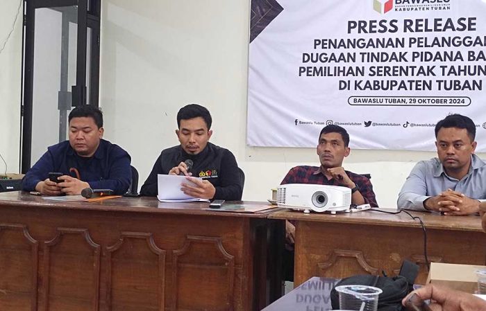 Bawaslu Tuban Hentikan Perkara Penyaluran BPNTD Bertuliskan "Mbangun Deso Noto Kuto" Bawaslu Tuban Hentikan Perkara Penyaluran BPNTD Bertuliskan "Mbangun Deso Noto Kuto"