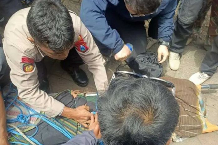 WNA asal China Tewas, Usai Terpeleset ke Jurang Kawah Ijen Banyuwangi WNA asal China Tewas, Usai Terpeleset ke Jurang Kawah Ijen Banyuwangi