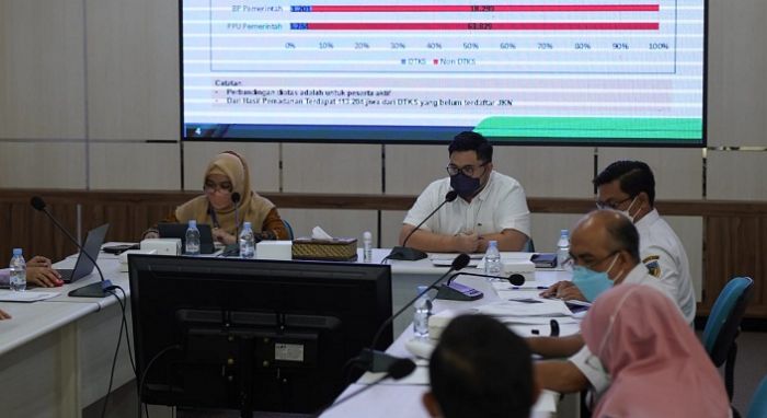 Pastikan Warganya Terima Jamkes, Bupati Kediri Minta Dinsos Update DTKS Pastikan Warganya Terima Jamkes, Bupati Kediri Minta Dinsos Update DTKS