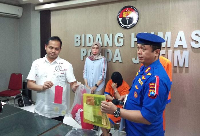 Mami dan Manajer Maxi Brillian Live Musik Resto dan Karaoke di Blitar Resmi Ditetapkan Tersangka Mami dan Manajer Maxi Brillian Live Musik Resto dan Karaoke di Blitar Resmi Ditetapkan Tersangka