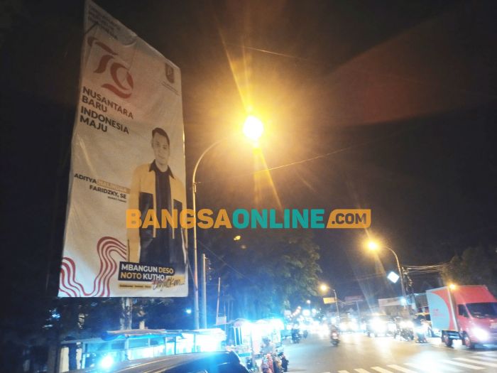Masuk Masa Cuti Kampanye, Baliho Halindra saat Jabat Bupati Tuban Ada yang Belum Dicopot Masuk Masa Cuti Kampanye, Baliho Halindra saat Jabat Bupati Tuban Ada yang Belum Dicopot
