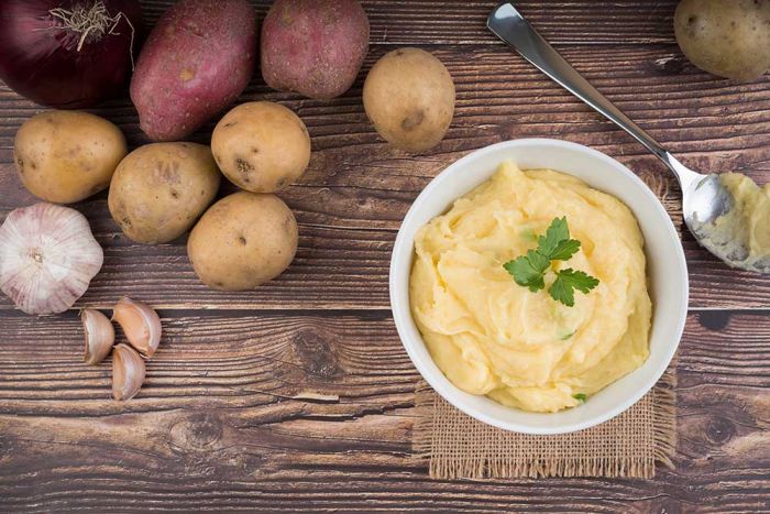 Inspirasi Menu MPASI Hari ini: Mashed Potato, Sumber Karbohidrat yang Baik untuk Bayi Inspirasi Menu MPASI Hari ini: Mashed Potato, Sumber Karbohidrat yang Baik untuk Bayi