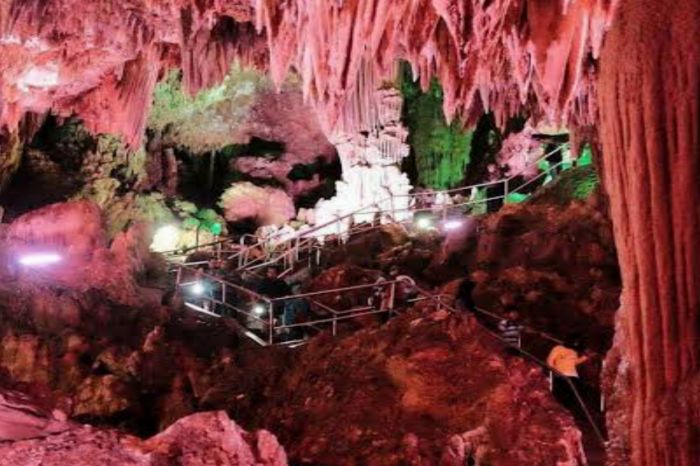 Harga Tiket Murah dan Pesona Berlibur ke Goa Gong Bulan ini Harga Tiket Murah dan Pesona Berlibur ke Goa Gong Bulan ini