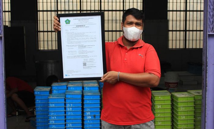 Dapur Lapas Sidoarjo Raih Sertifikat Laik Hygene Sanitasi Jasaboga dari Dinkes Dapur Lapas Sidoarjo Raih Sertifikat Laik Hygene Sanitasi Jasaboga dari Dinkes