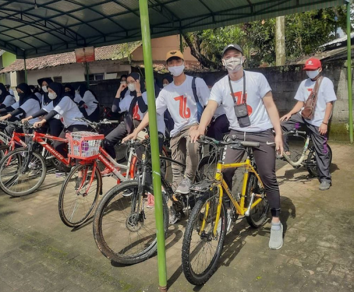 Agung, Peserta JKN asal Kota Madiun Tetap Jaga Kesehatan dengan Bersepeda Agung, Peserta JKN asal Kota Madiun Tetap Jaga Kesehatan dengan Bersepeda