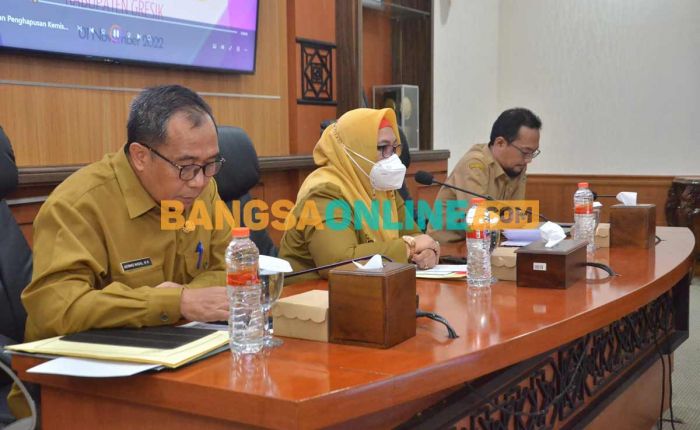 Pemkab Gresik Gelar Rakor Akselerasi Penghapusan Kemiskinan Ekstrem Pemkab Gresik Gelar Rakor Akselerasi Penghapusan Kemiskinan Ekstrem