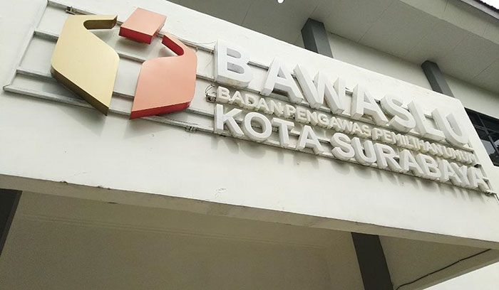 Bawaslu Surabaya Temukan 15.924 Data Berpotensi TMS Bawaslu Surabaya Temukan 15.924 Data Berpotensi TMS