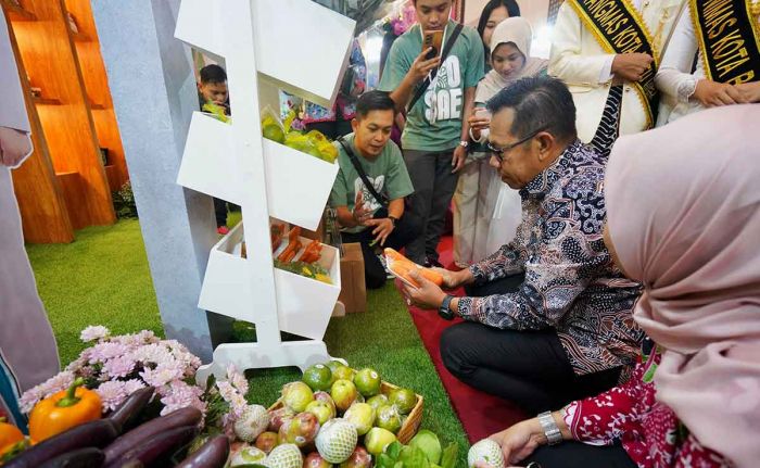 Pemkot Batu Hadirkan Beragam Produk UMKM dan Promosikan Potensi Pariwisata di ICE Munas VII Apeksi Pemkot Batu Hadirkan Beragam Produk UMKM dan Promosikan Potensi Pariwisata di ICE Munas VII Apeksi