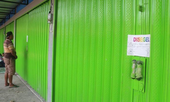 7 Kios Dibangun di Atas Lahan Perhutani Disegel Satpol PP Ngawi