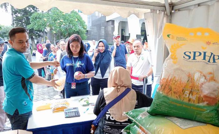 Tekan Kenaikan Harga di Awal Ramadan, Pemprov Jatim Gelar Pangan Murah di Bangkalan Tekan Kenaikan Harga di Awal Ramadan, Pemprov Jatim Gelar Pangan Murah di Bangkalan